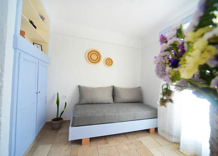 Anthelia Apartments